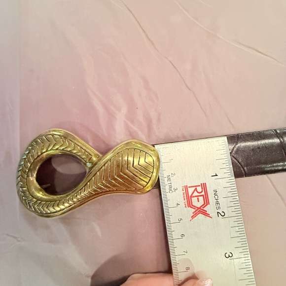 Chico's Gold and Brown Crocodile Embossed Leather 1”Belt Size M/L - Picture 2 of 7